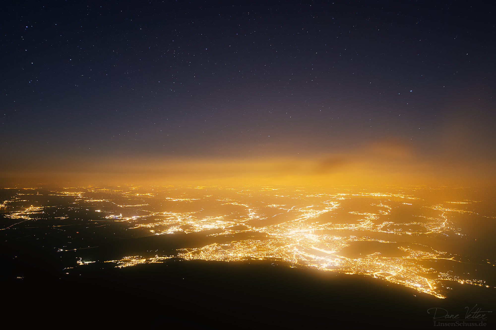 Glühendes Luzern bei Nacht