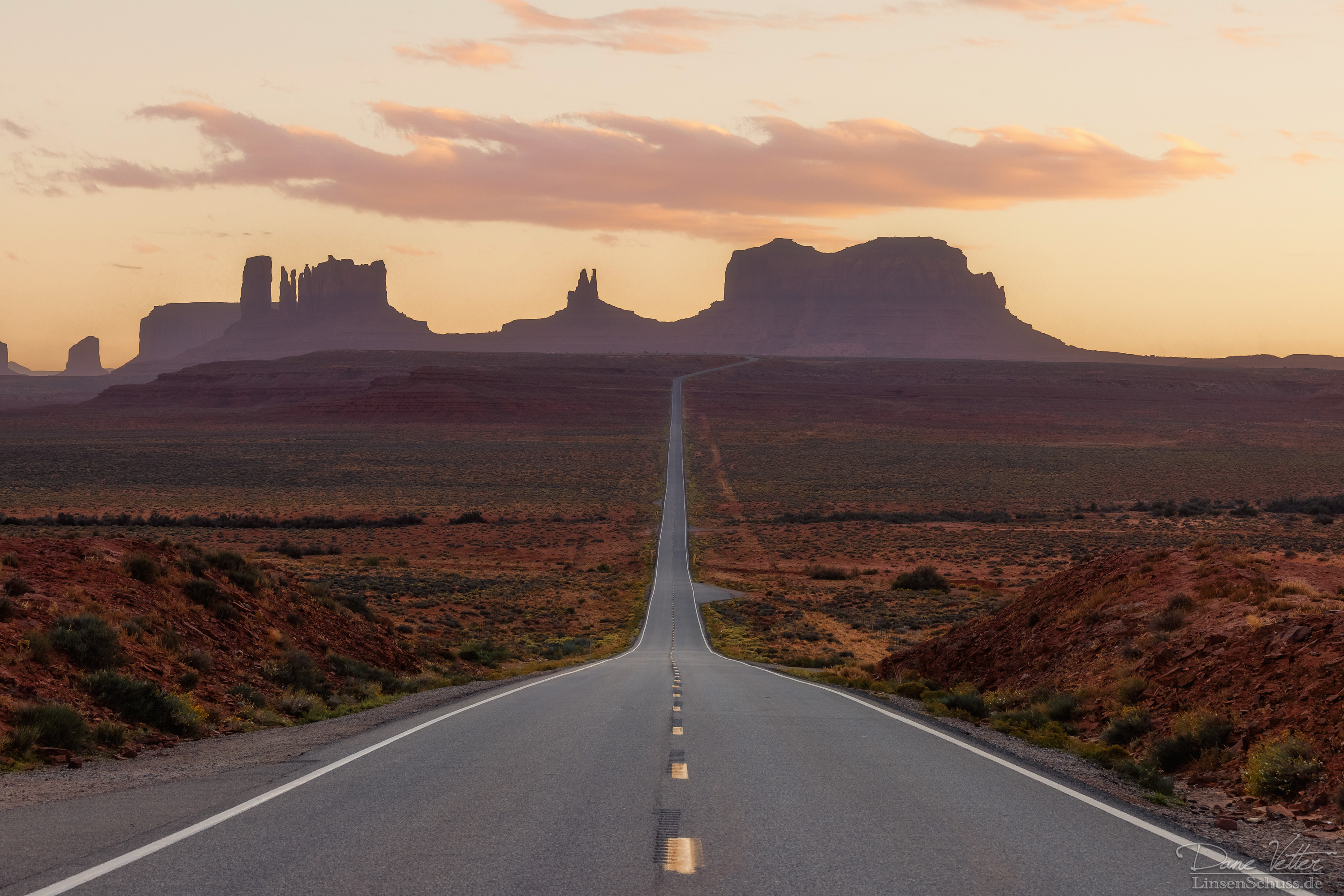 Die Strasse zum Monument Valley